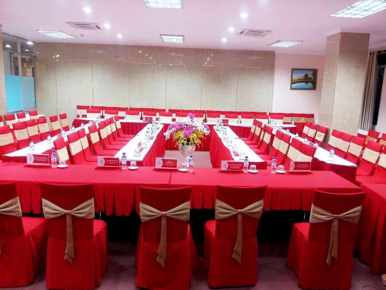 Hung Vuong Hotel Quảng Ngãi Exterior foto