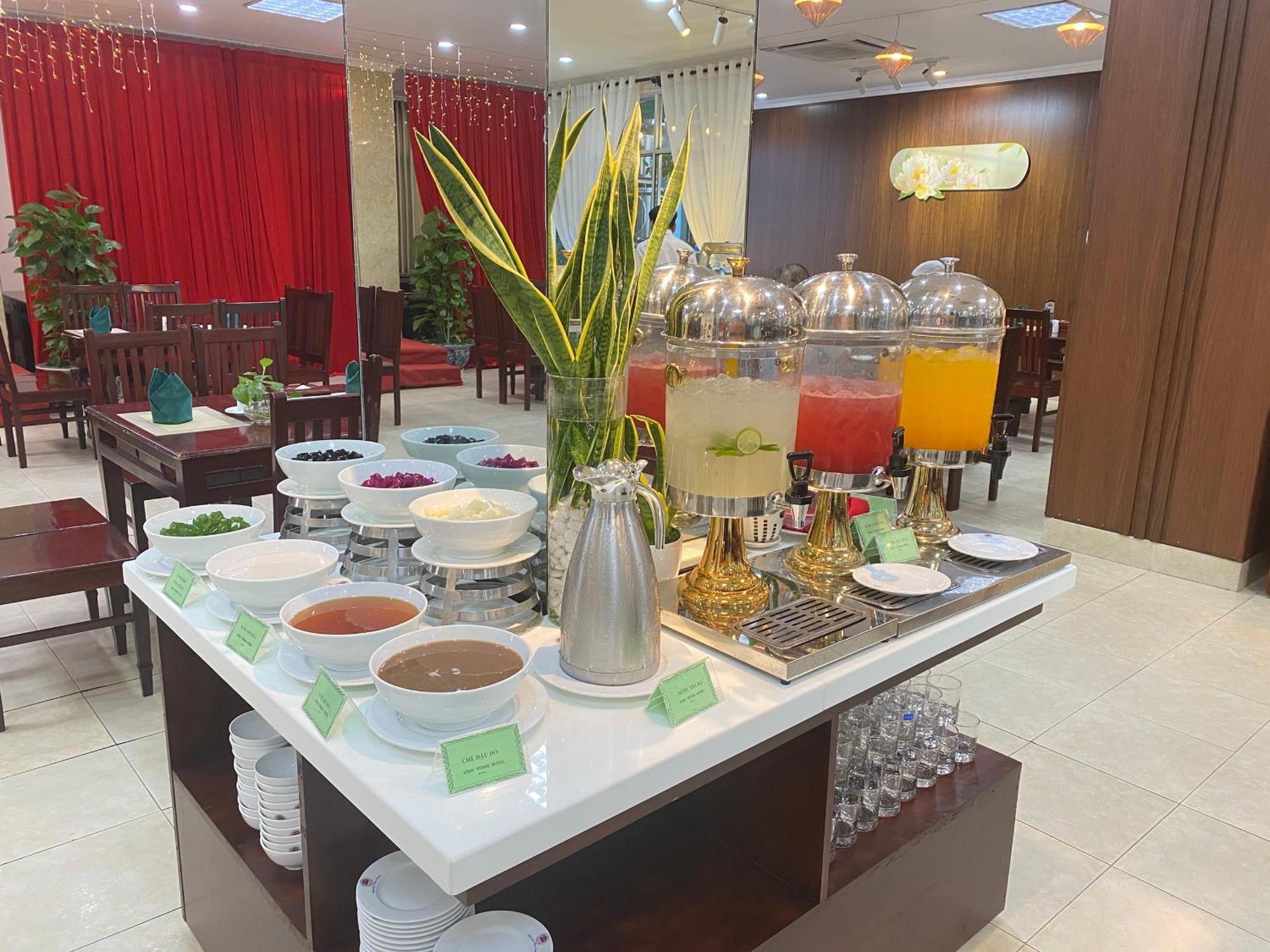 Hung Vuong Hotel Quảng Ngãi Exterior foto