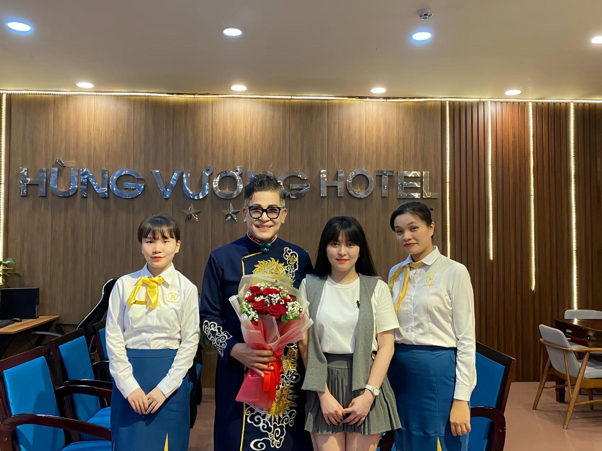 Hung Vuong Hotel Quảng Ngãi Exterior foto
