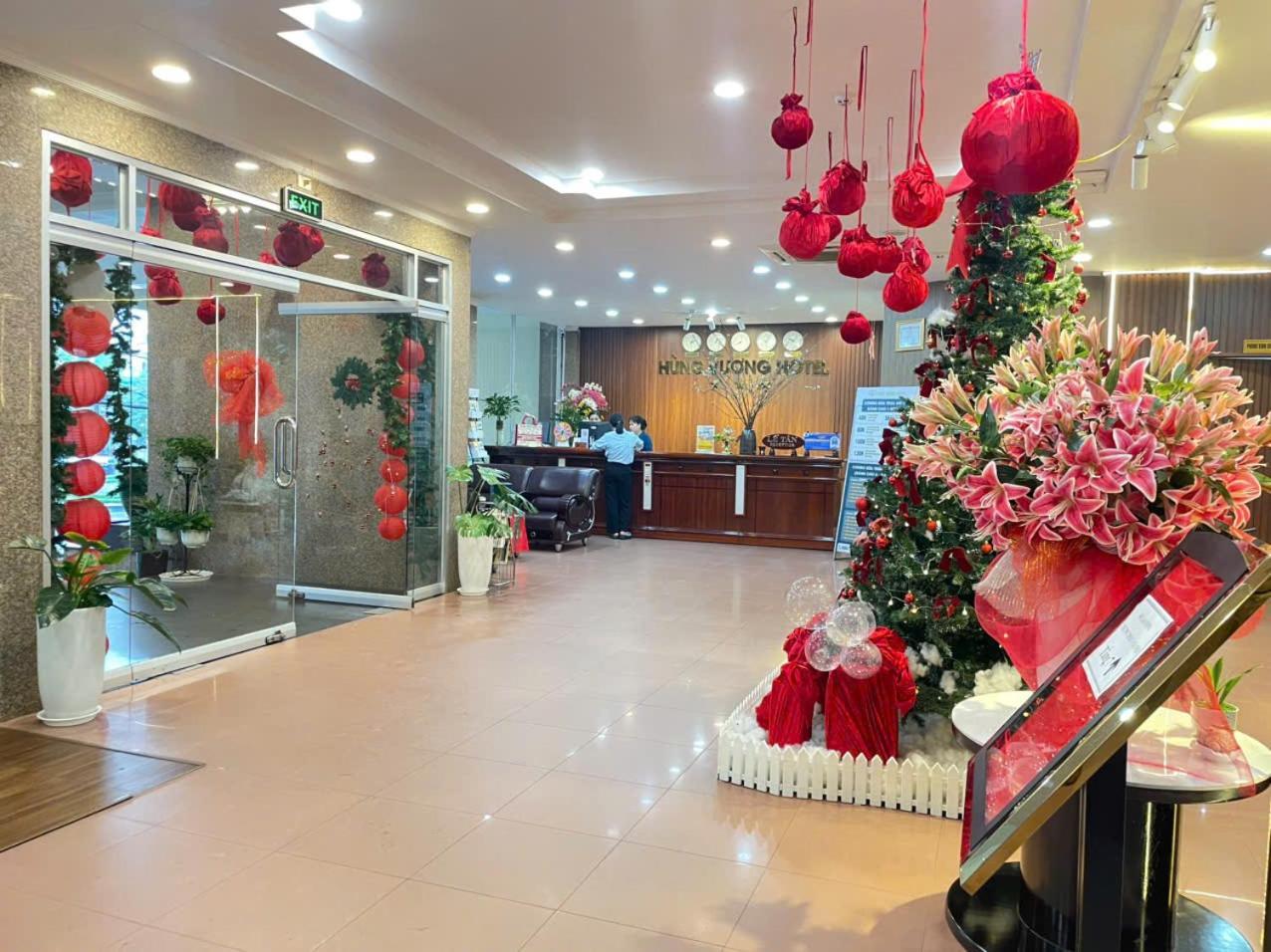 Hung Vuong Hotel Quảng Ngãi Exterior foto