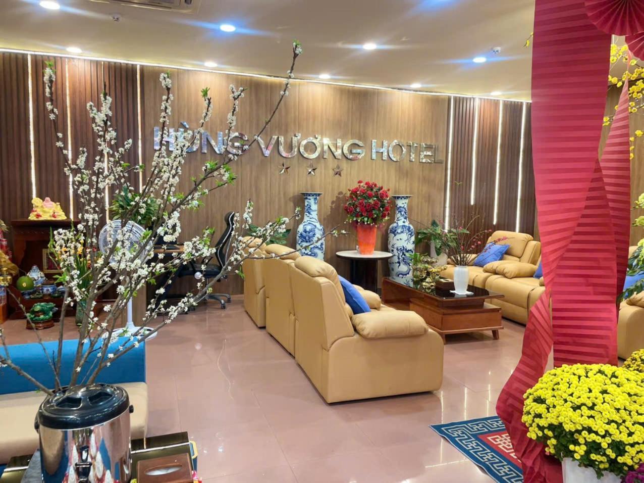 Hung Vuong Hotel Quảng Ngãi Exterior foto