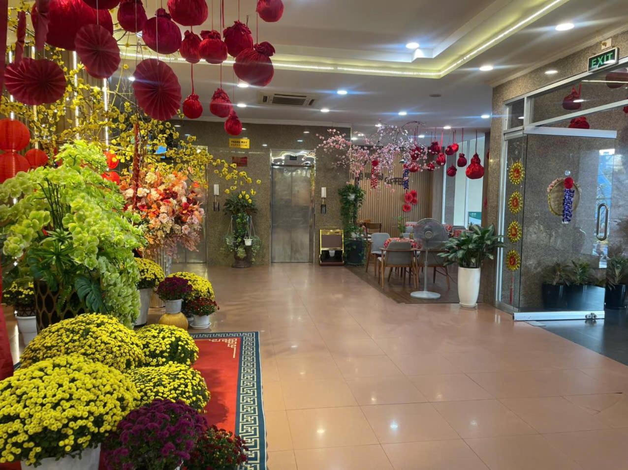 Hung Vuong Hotel Quảng Ngãi Exterior foto